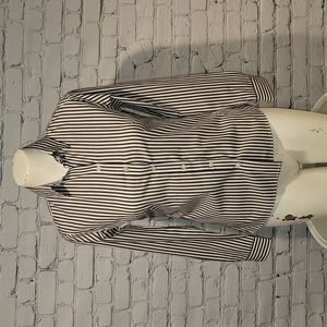 Banana Republic Tailored Fit Long Sleeve Button Down Shirt